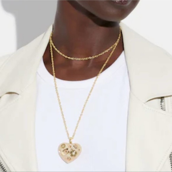 EXTRA LONG 36" COACH HEART PENDANT NECKLACE IN GOLD & BLUSH❗️IT'S STUNNING❗️ - Picture 1 of 2